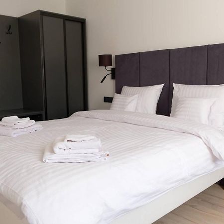 Apartament E-Space ジェシュフ エクステリア 写真