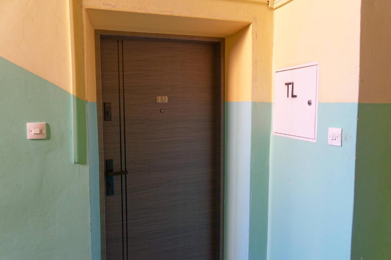 Apartament E-Space ジェシュフ エクステリア 写真