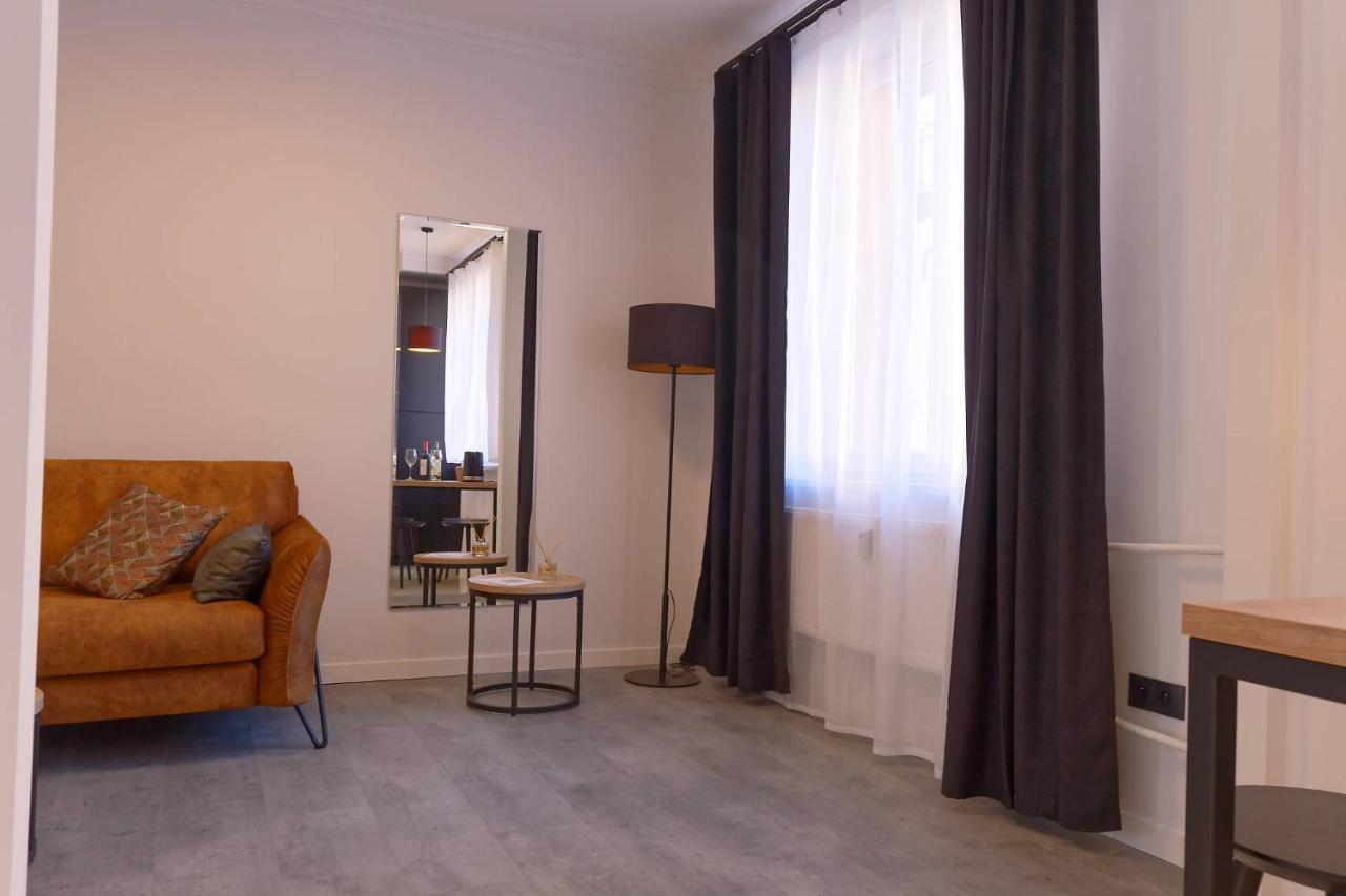 Apartament E-Space ジェシュフ エクステリア 写真