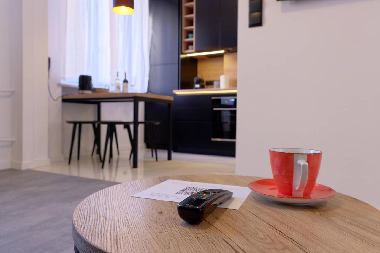 Apartament E-Space ジェシュフ エクステリア 写真