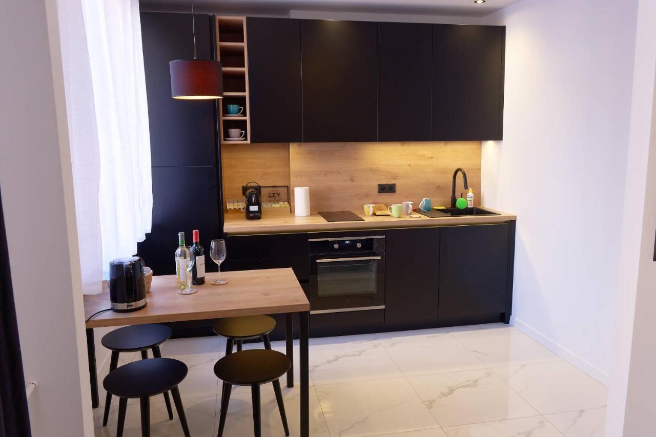 Apartament E-Space ジェシュフ エクステリア 写真